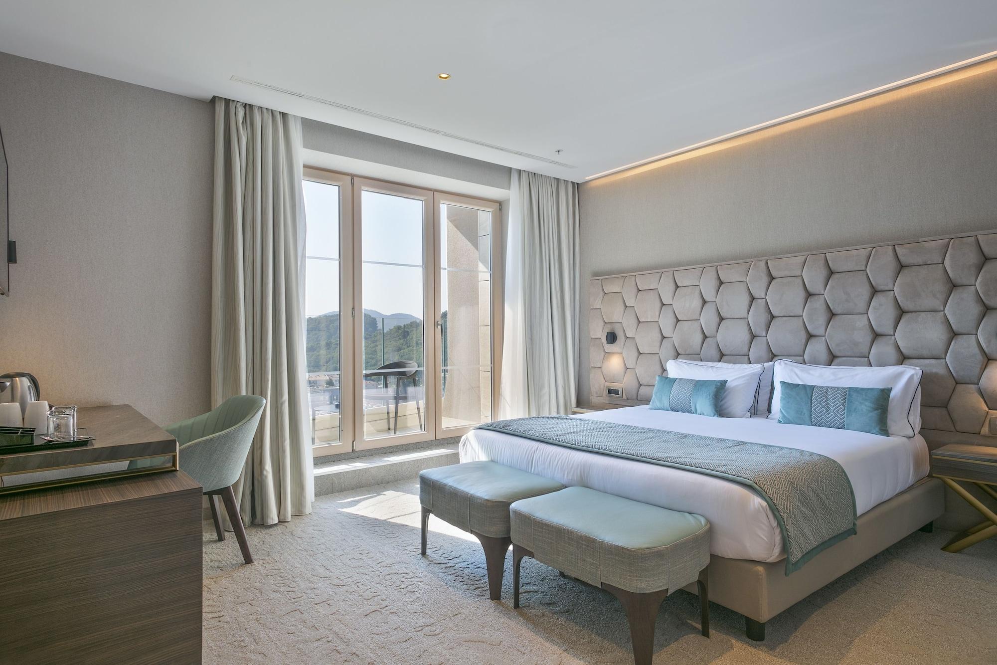 Hotel Ami Budva Petrovac Екстериор снимка
