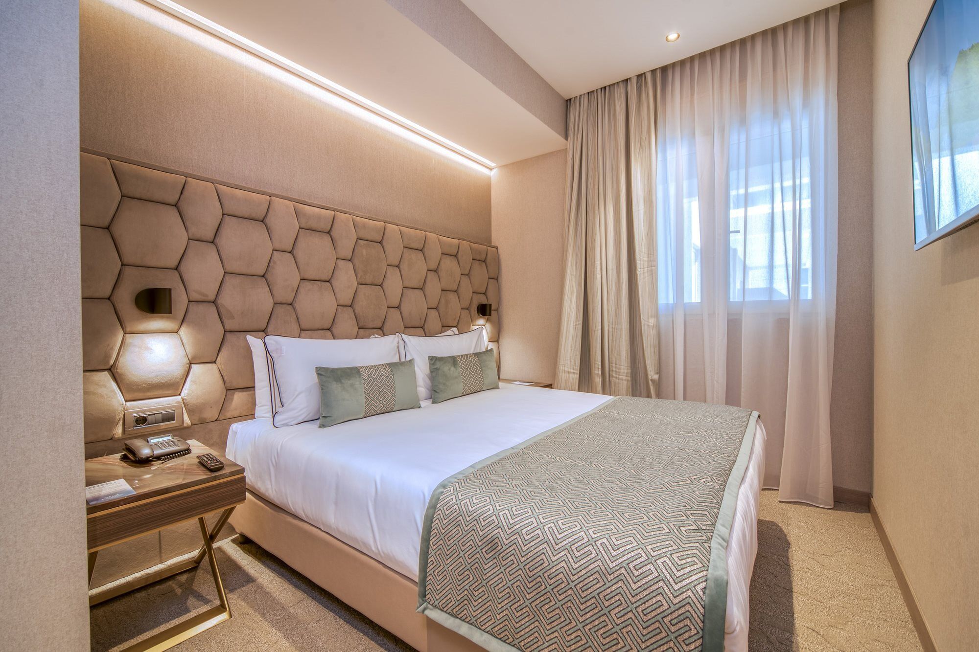 Hotel Ami Budva Petrovac Екстериор снимка